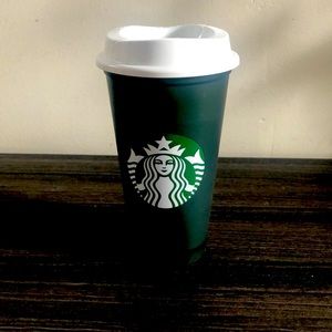 Green reusable color changing cup for hot drinks
